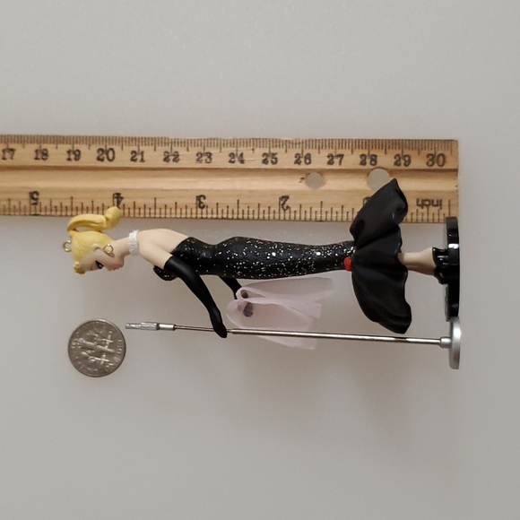 Hallmark Mattel Barbie 'Solo in the Spotlight' 1995 NIB Keepsake Collectors Set - Picture 7 of 10